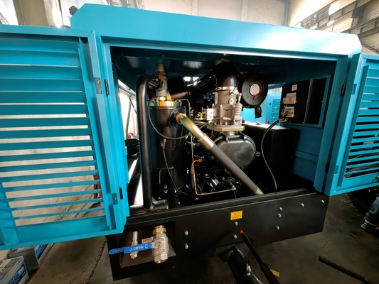 Cummins 210-260HP Compresseur à vis diesel Refroidissement par air / eau Certifié CE / ISO9001